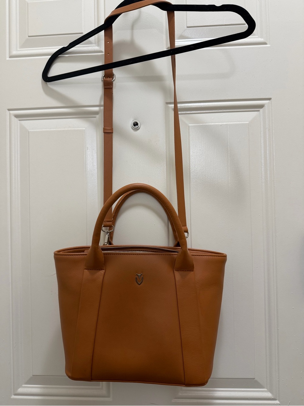 Women's Tan Leather Tote with Detachable Crossbody Strap